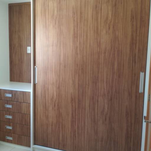 Guarda roupas Casal cor amendola rustica 