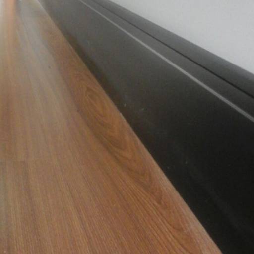 Rodapé Poliestireno Santa Luzia 15cm na cor: preto por Raspadora Dom Pedro