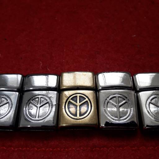 Comprar o produto de Fecho de imã prá pulseiras em A Classificar pela empresa Ouro Velho Bijuterias em Bauru, SP por Solutudo