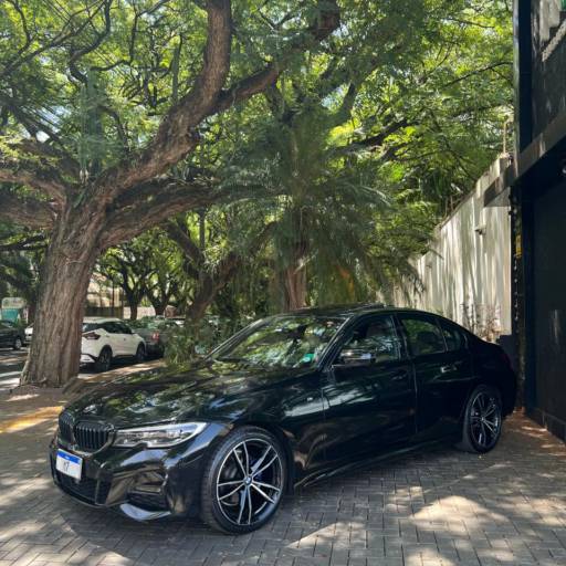 Comprar o produto de BMW 320i M Sport 2.0 184cv em Lojas de Carros pela empresa M7 Exclusive  em Foz do Iguaçu, PR por Solutudo