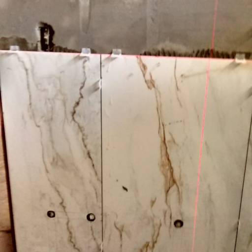 Colocação de piso  porcelanato por Empreiteira Lourenço