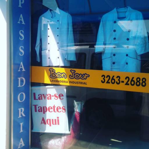Lavagem de uniformes