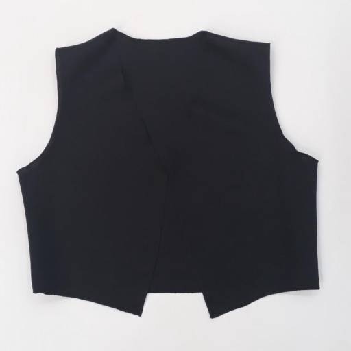 3292 - Colete avulso juvenil (12 a 16) em Tietê, SP por Fantasia & Folia