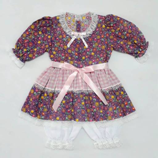 Comprar o produto de 3229 - Vestido junino tamanho 2  em Fantasia Bebê Feminina pela empresa Fantasia & Folia em Tietê, SP por Solutudo