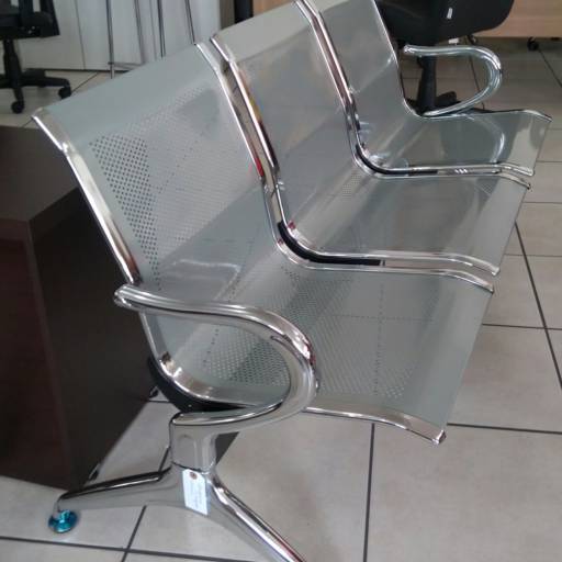 Longarina importada tipo aeroporto por Rozinelli Móveis para Escritório