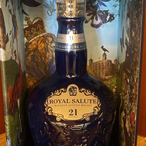 Whisky Royal Salute 21 Anos, Blended Scotch Whisky.  em Mineiros, GO por Primare Bebidas e Eventos - Loja 02