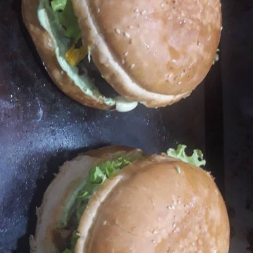 X-Calabresa por TEKM Lanches