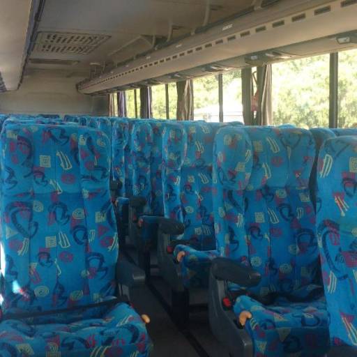 VISTA INTERNA POLTRONAS