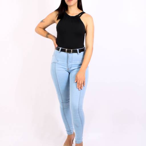 Yedda Carolina de Oliveira Fontes em Jundiaí, SP por Miss e Mister Ibero América