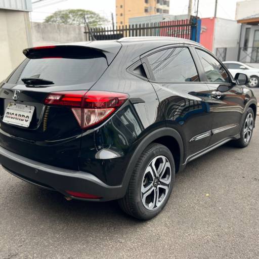 HONDA HRV 1.8 TOURING  em Botucatu, SP por Ricardo Veículos Multimarcas