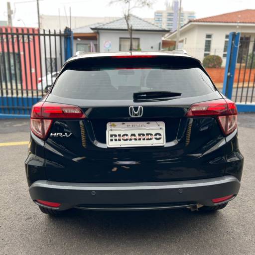 HONDA HRV 1.8 TOURING  em Botucatu, SP por Ricardo Veículos Multimarcas
