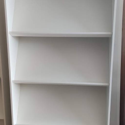 Armário Prateleiras Inclinadas  em Bauru, SP por Móveis Fábrica de Sonhos Bauru