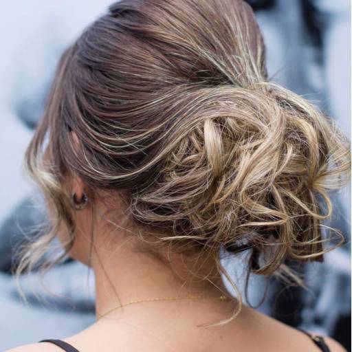 Maquiagem e Penteados por Espaço Belíssima