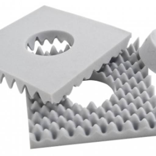 almofada caixa de ovo por Cirúrgica Jundiaiense