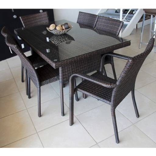 CONJUNTO DE MESA DE RATTAN  por Delarrara Design da Construção