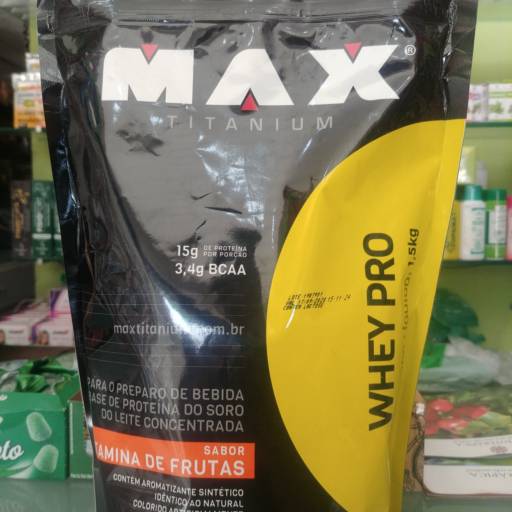Whey Pro - Max Titanium  por Saúde e Vida