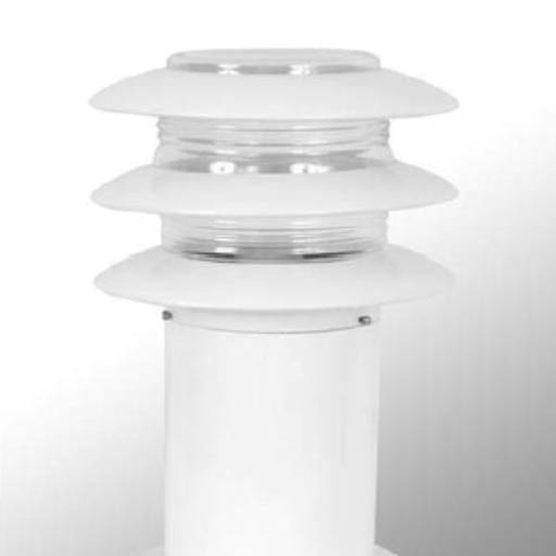 Poste para jardim por Carol Lustres