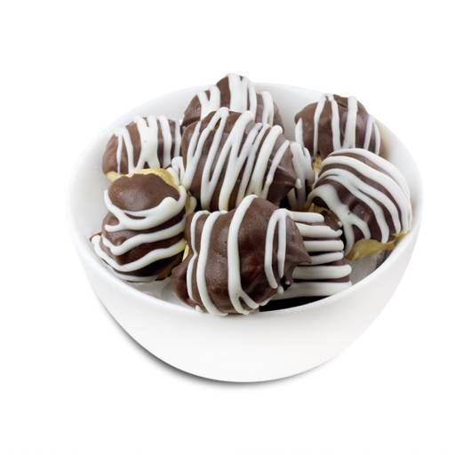 Carolina por Confeitaria Semente da Terra