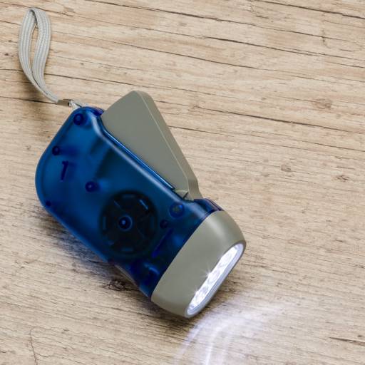 01291 Lanterna Plástica Dínamo em São José do Rio Preto, SP por Public Gráfica e Brindes