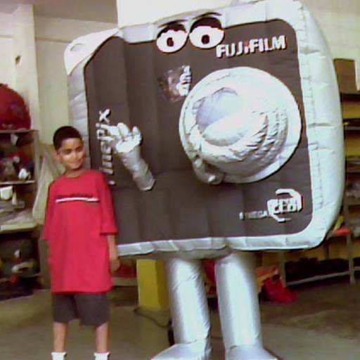 Roupa Inflavel por Caco Balloons - Balões e Infláveis