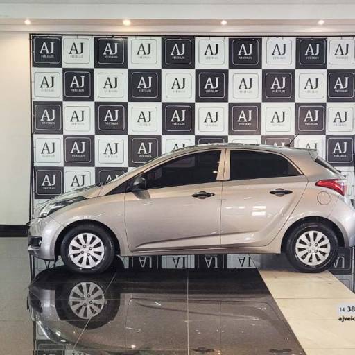 HYUNDAI HB 20 1.0 12V 4P FLEX COMFORT- 2017 em Botucatu, SP por AJ Veículos