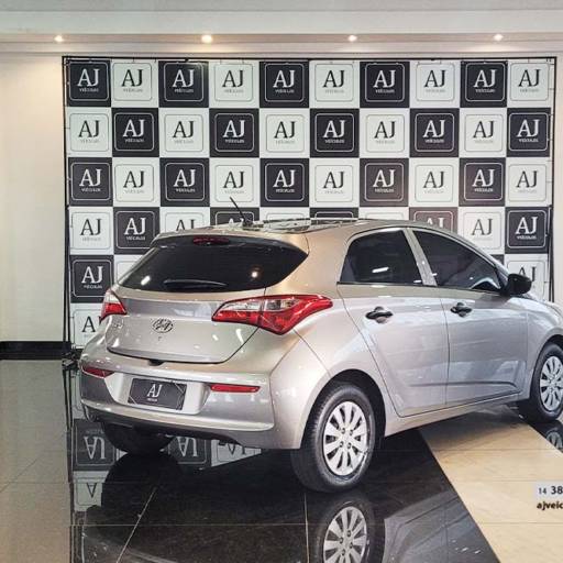 HYUNDAI HB 20 1.0 12V 4P FLEX COMFORT- 2017 em Botucatu, SP por AJ Veículos