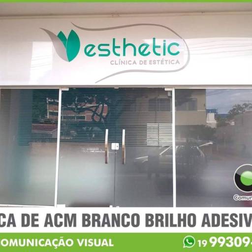 Fachada em ACM adesivado em Americana, SP por CW Comunicação Visual