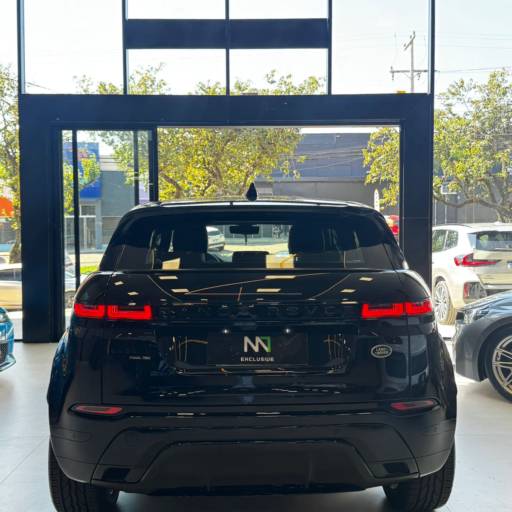 LAND ROVER EVOQUE P300 MHEV HSE R-DYNAMIC 2.0  em Foz do Iguaçu, PR por M7 Exclusive 