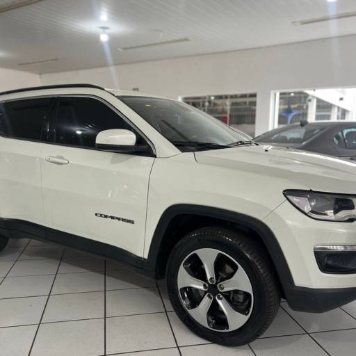 JEEP COMPASS 2.0 LONGITUDE 2018 em Botucatu, SP por Ricardo Veículos Multimarcas