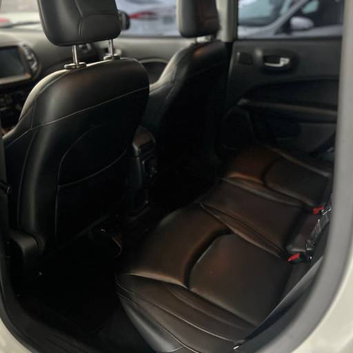 JEEP COMPASS 2.0 LONGITUDE 2018 em Botucatu, SP por Ricardo Veículos Multimarcas