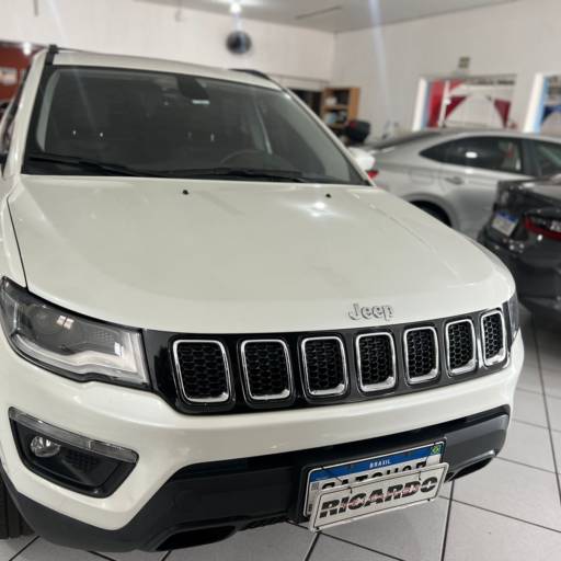 JEEP COMPASS 2.0 LONGITUDE 2018 em Botucatu, SP por Ricardo Veículos Multimarcas