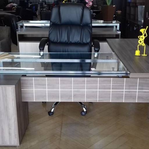 MESA PARA ESCRITÓRIO por Movotec - Móveis para Escritório