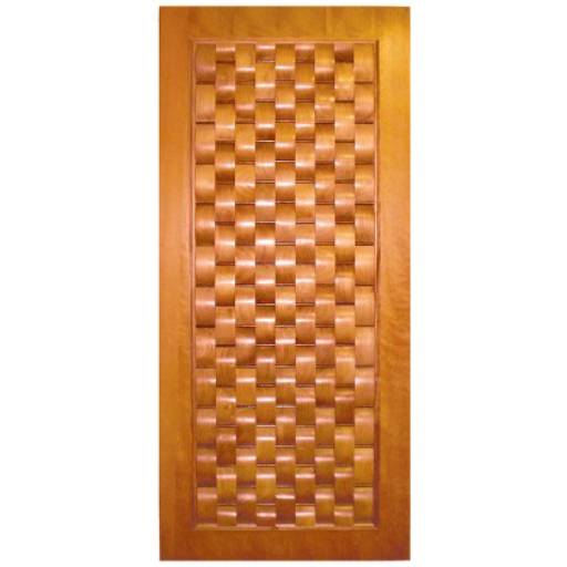 FOLHA DE PORTA COM DETALHES EM RELEVO SEM VISOR