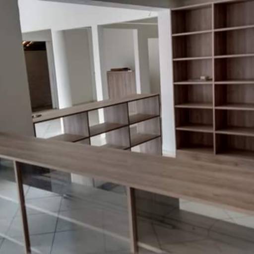 Balcão para loja comercial por D'Sousa Marcenaria 