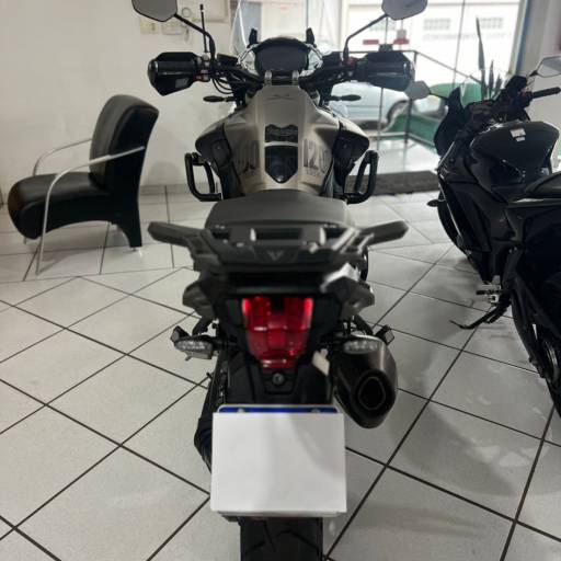TRIUMPH TIGER 1200 DESERT EDITION em Botucatu, SP por Ricardo Veículos Multimarcas