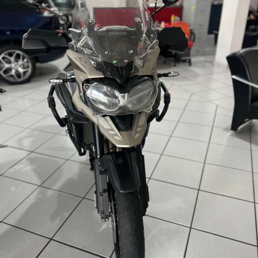 TRIUMPH TIGER 1200 DESERT EDITION