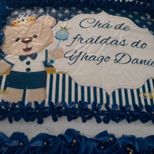 Bolo Chá de Fraldas em Foz do Iguaçu, PR por Dona Jujuba Doces e Salgados