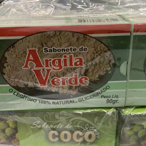 Sabonete de coco e argila verde  por Lika Cerealista Natural & Temperos