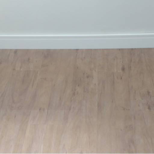 Piso Vinilico por Raspadora Dom Pedro