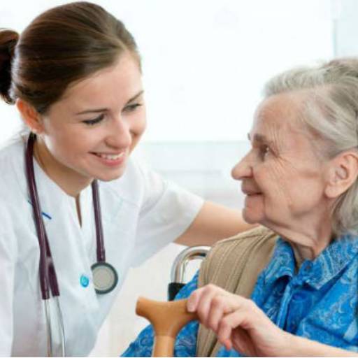 CURSO DE CUIDADOR DE IDOSOS por Cenarium Cursos