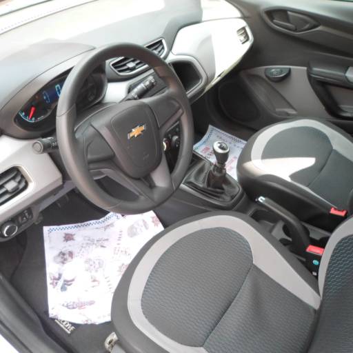 ONIX LS 1.0 FLEX ANO 2016 BAIXO KM por Jota Car Veículos 