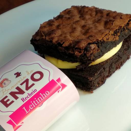 Brownie do Enzo RECHEADO sabor LEITINHO