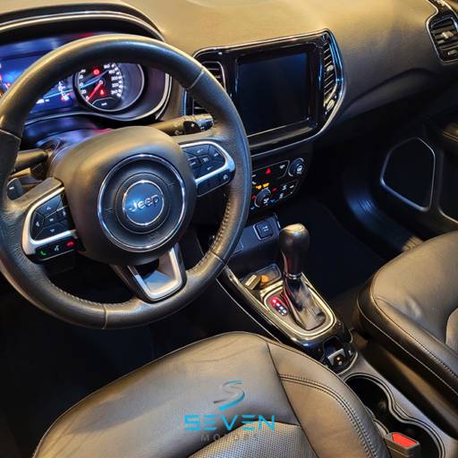 JEEP COMPASS 2.0 16v 4p Limited Flex Automático 2018 em Botucatu, SP por Seven Motors Concessionária