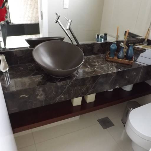 LAVATÓRIO  por Marmoraria Design