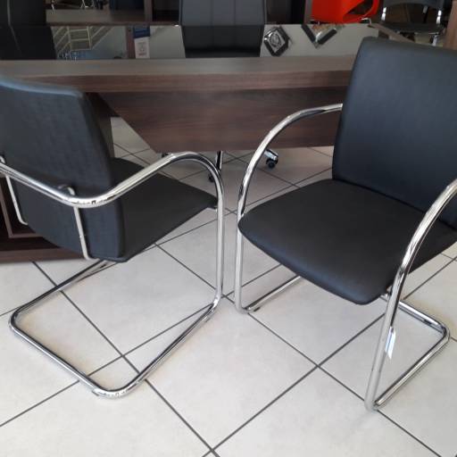 Cadeiras 354 por Rozinelli Móveis para Escritório