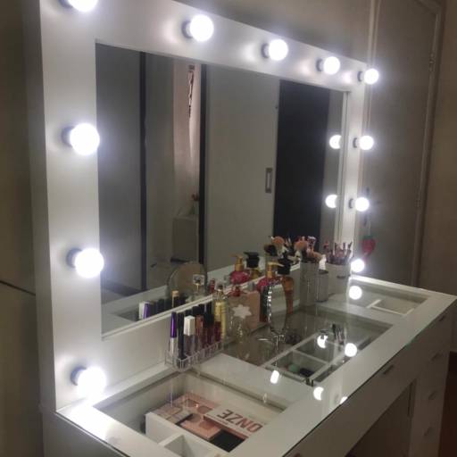 Penteadeira Camarim Deluxe em Bauru, SP por Fábrica de Sonhos Bauru - Móveis Funcionais