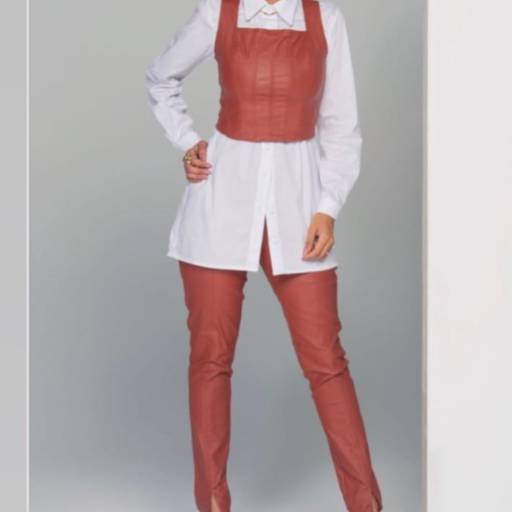 Colete em Jundiaí, SP por ALUARTEBRASIL Moda Feminina