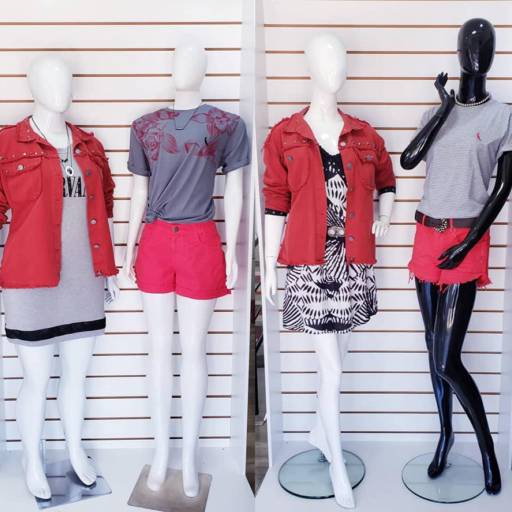 Vitrine da Semana!!! #VermelhoComMescla em Bauru, SP por Blessing Store 