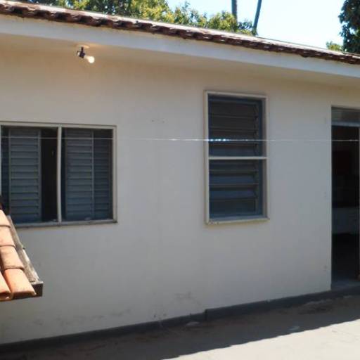 Aluga-se: Casa no CDHU - Barra Bonita - CD: 764 por Schiavo Imóveis