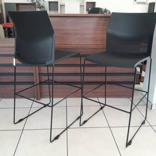 Cadeira Alta Connect por Rozinelli Móveis para Escritório